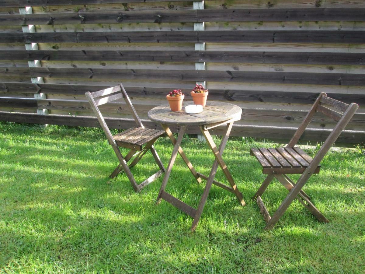 Hos Tina Bed & Breakfast Roskilde Exterior foto